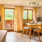 Bio Bauernhof Schweizerhof Бад Хофгаштайн