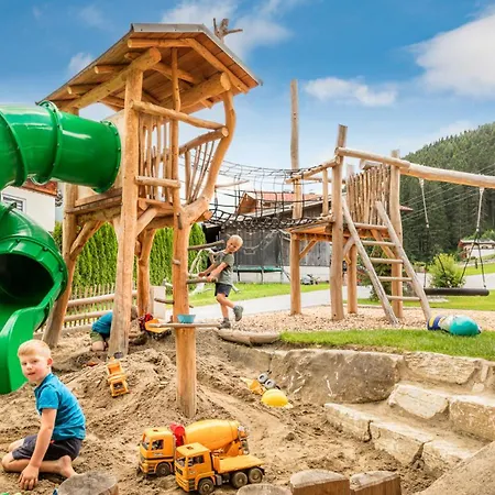 Bio Bauernhof Schweizerhof باد هوفغاستين