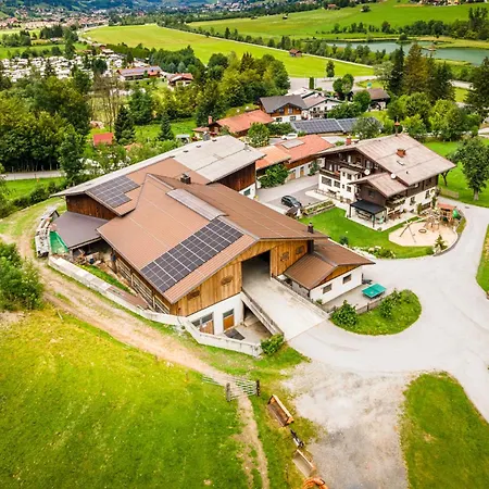 مزرعة للإقامة Bio Bauernhof Schweizerhof باد هوفغاستين